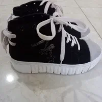 کفش سالم سالم در حد نو سه بار استفاده شده|کیف، کفش، کمربند|اسدآباد, |دیوار