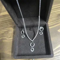 نیم ست اشکی طلای هجده عیار