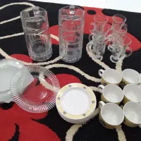 تعدای ظروف اشپز خانه|ظروف سرو و پذیرایی|رشت, سلیمانداراب|دیوار