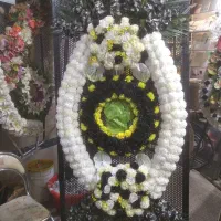 تاج گل ترحیم باحمل و نقل رایگان وفروش تاج گل طبیعی