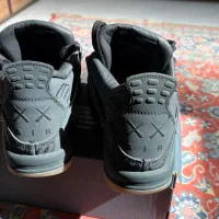 Jordan 4 Retro Kaws|کیف، کفش، کمربند|اهواز, فاز ۱ پادادشهر|دیوار