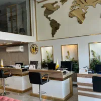 استخدام نیروی کار خدماتی