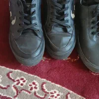 کفش اسپرت دخترانه درحد نو