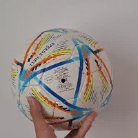 توپ فوتبال و والیبال