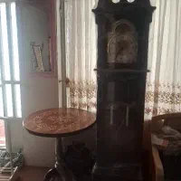 ساعت ایستاده ومیز خاطره