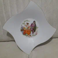 شیرینی خوری لیلی و مجنون