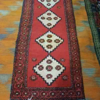 فرش کناره دستباف پشمی قدیمی دکورهتل رستوران|فرش|ارومیه, |دیوار