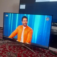 تلوزیون ۴۰ اینج