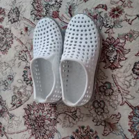 کفش ساحلی کاملا نو تمیز