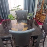 مبل8نفره ومیزناهارخوری 4نفره