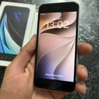 iPhone SE 2020 آیفون