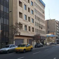 ساختمان یکجا سند اداری ۸۵۰ متر مفید