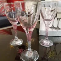 بستنی خوری و جام