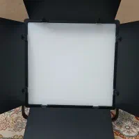 فلات نور vp900 مناسب تولید محتوا نقدی و شرایطی|دوربین عکاسی و فیلمبرداری|یزد, |دیوار