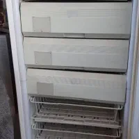 دوعدد تلویزیون یک عدد فریزر قدیمی|تلویزیون و پروژکتور|زرند, |دیوار