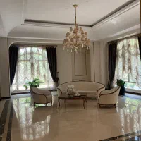نیاوران_خیابان دربار_۱۳۰ متر_کلاسیک_سندشخصی