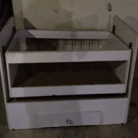 تخت خواب کودک در حد نو