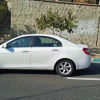 جیلی امگرند۷ مدل۲۰۱۳