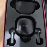 ایرپاد به همراه کاور مخصوص