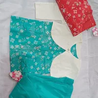 لباس بچگانه|کفش و لباس بچه|تربت‌حیدریه, آغوی|دیوار