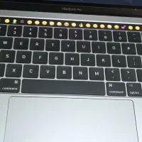 مک بوک پرو ۲۰۱۷