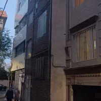 ۹۰ متر کلنگی/دوطبقه/ قابل سکونت