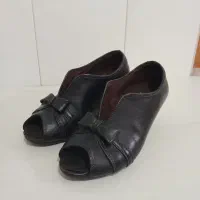 کفش سایز ۳۶ چرم|کیف، کفش، کمربند|قم, نیروگاه|دیوار