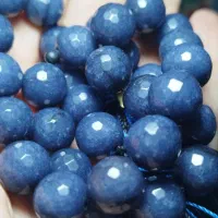 تسبیح یاقوت کبود تراش خورده|جواهرات|قدس, شهر‌قدس|دیوار