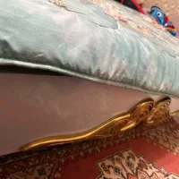 تخت خواب دونفره و کنسول آیینه و میز کنار تختی|تخت و سرویس خواب|ورامین, ورامین|دیوار