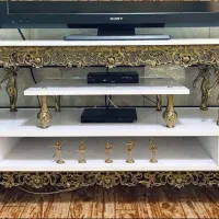 میز تی وی وساعت برنز