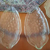 دوعدد برگ ویک عدد شکلات خوری کریستال قدیمی
