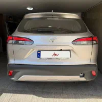 کرولا کراس بنزینی