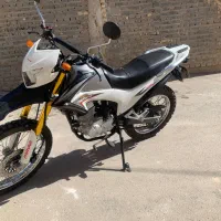 تریل ۲۰۰|موتورسیکلت|یزد, |دیوار