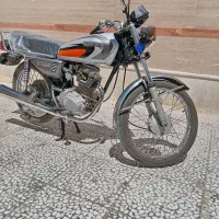 موتور سیکلت مدل 81
