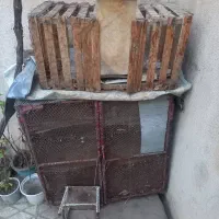۲ تا قفس فلزی  و چوبی با تور محکم