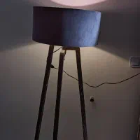 آباژور سه پایه  در حد نو