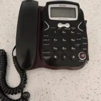 تلفن رومیزی (نیازمند تعمیر)