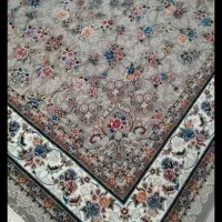 فرش گلدار طوسی