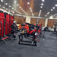 کمک مربی خوش هیکل (اقا)