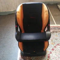 کریره نوزادی درحدنو صندلی ماشین کودک