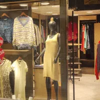 رهن-اجاره-مغازه-پوشاک