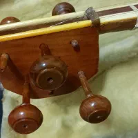 تار با قدمت و کلکسیونی یحیی|سازهای سنتی|فردیس, فرامرزیه|دیوار