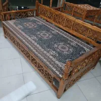 تخت یک نفره چوبی|تخت و سرویس خواب|قم, شهرک فاطمیه|دیوار