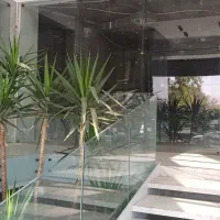 مغازه-250-متری-چسبیده-به-برج-تجارت