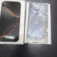 گوش مینی آیفون 16