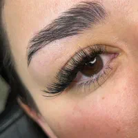 مدل اکستنشن‌ مژه‌