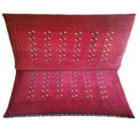 پشتی قرمز ترکمن