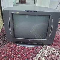 تلوزیون LG  سالم و تر و تمیز