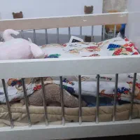 گهواره نوزادی|تخت و صندلی بچه|اردبیل, |دیوار