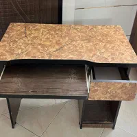 میز کامپیوتر و صندلی